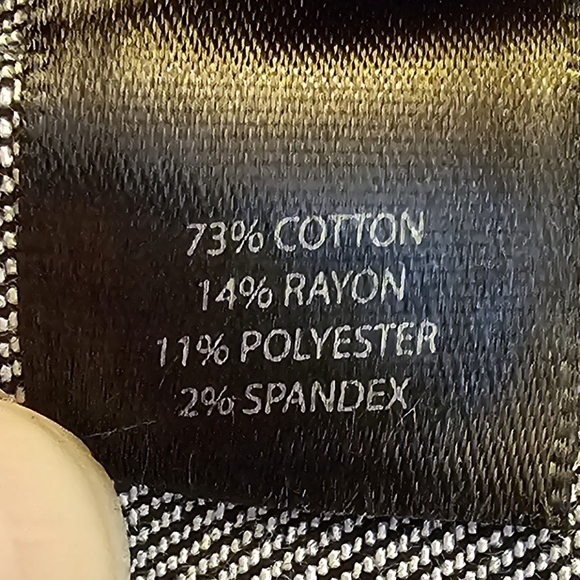 NWOT WHBM Dark Blue/Black Flare Leg Jeans. Size 6S. - Picture 10 of 11